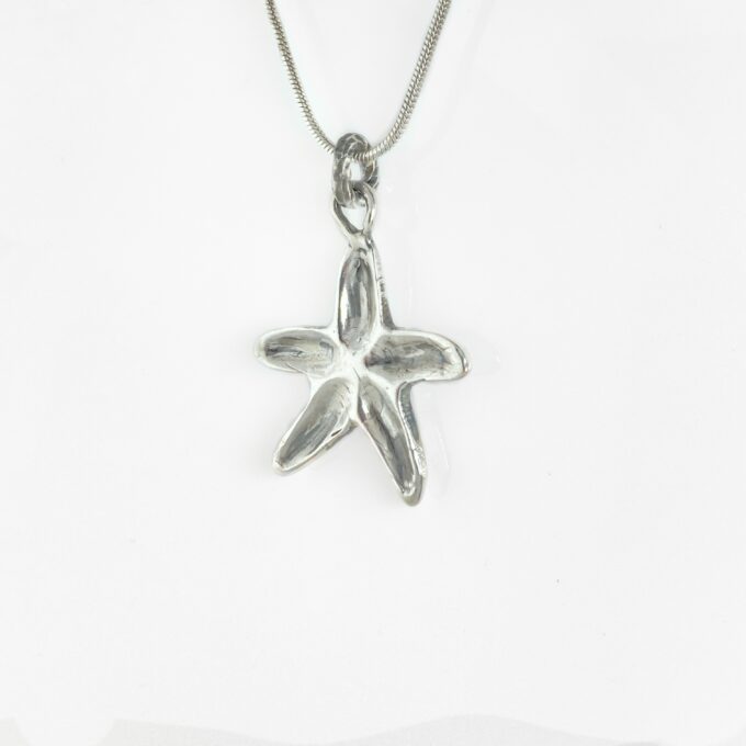 Silver starfish pendant